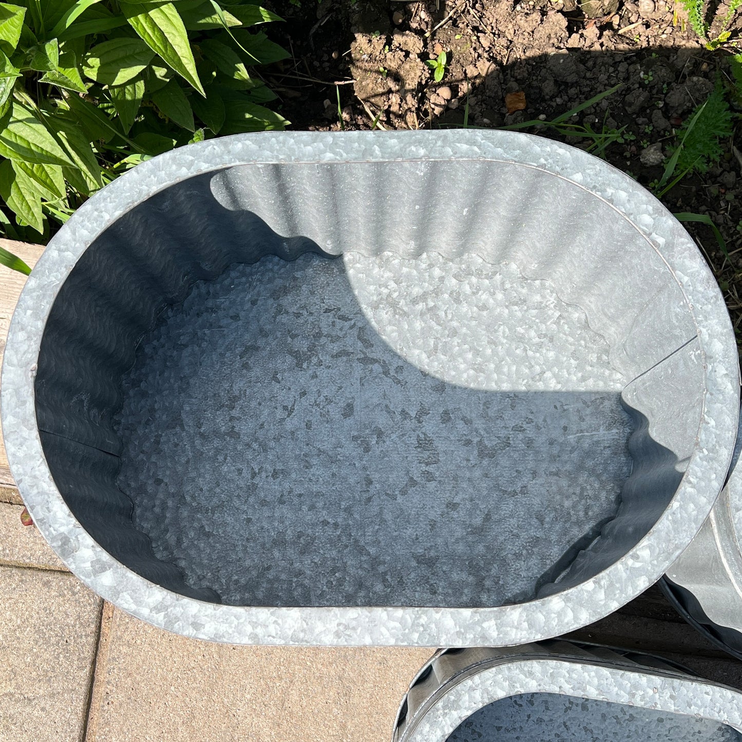 50cm Large Metal Oval Garden Planter / Tough