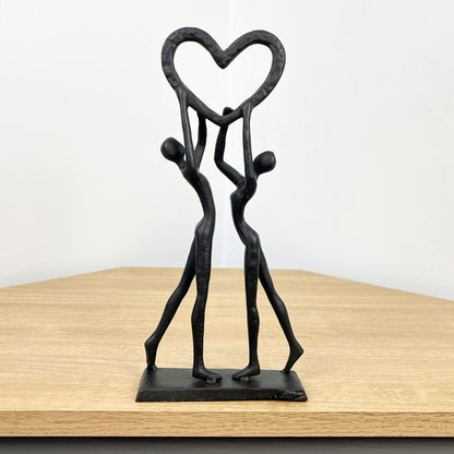 26.5cm Romantic Lovers Ornament - Metal