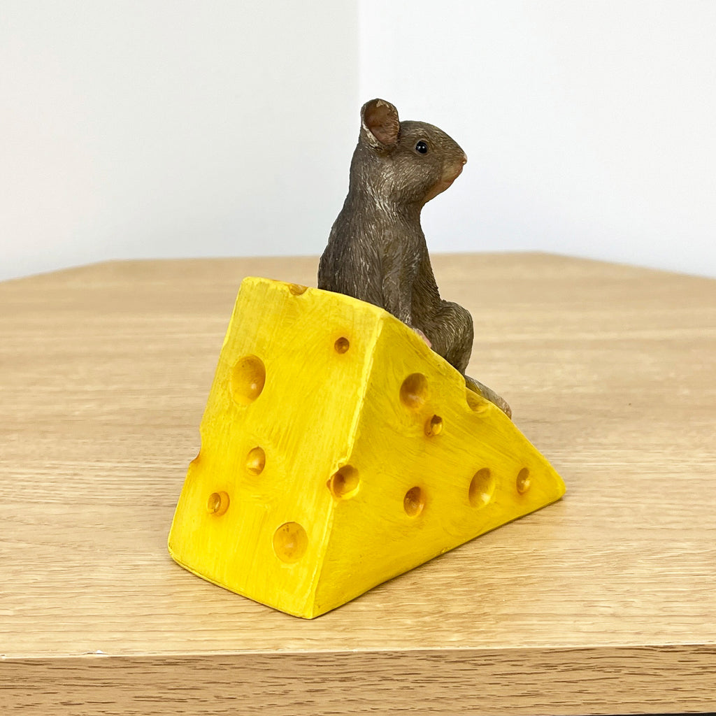 12.5cm Mouse on Cheese Ornament - Resin