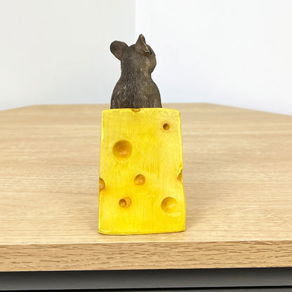 12.5cm Mouse on Cheese Ornament - Resin