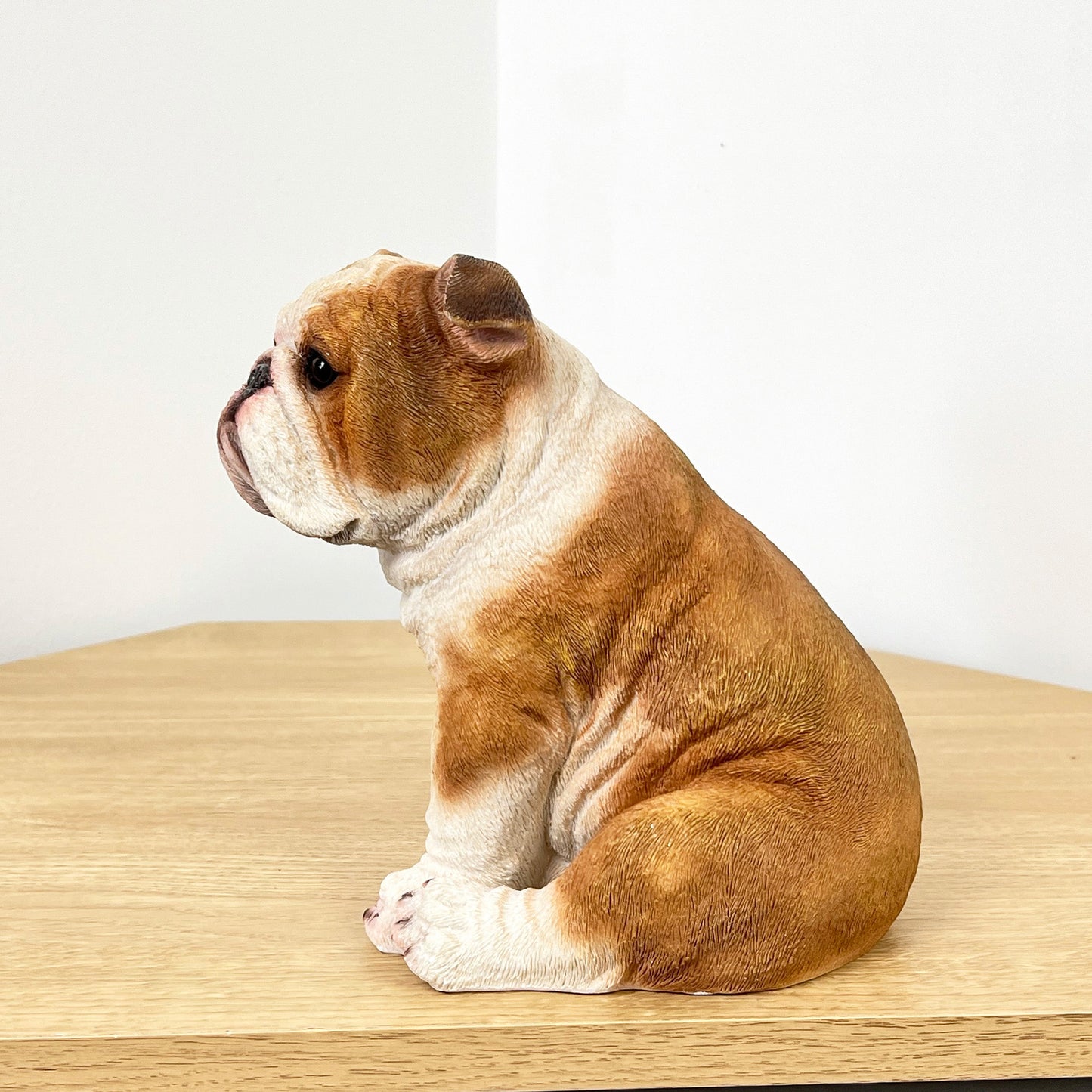 19.5cm Sitting British Bulldog Ornament - Resin