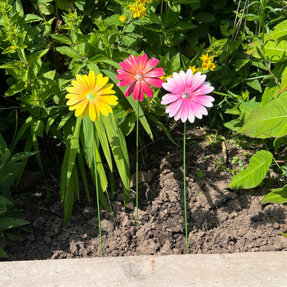 Set of 3 Metal Daisy Stake Flowers Garden Decorations - Mix #2