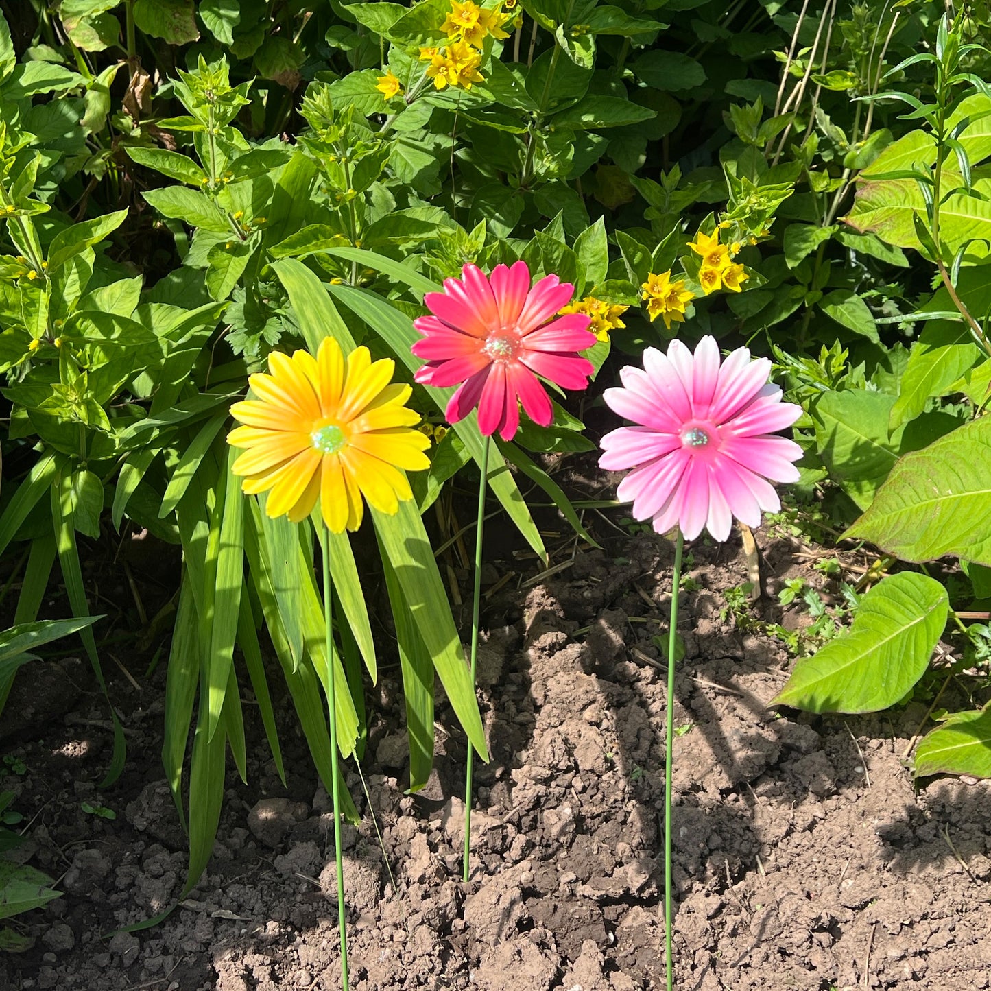 Set of 3 Metal Daisy Stake Flowers Garden Decorations - Mix #2