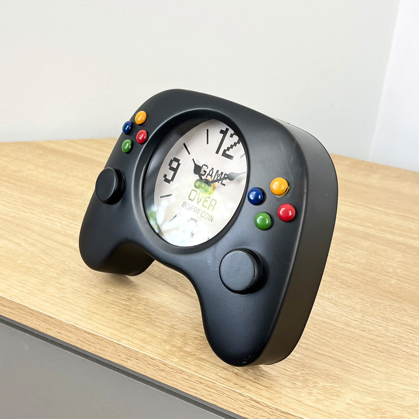 Games Console Controller Clock - Metal