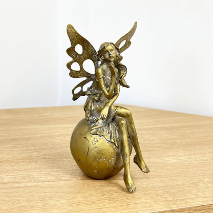 18cm Fairy Sitting on Ball Ornament – Resin