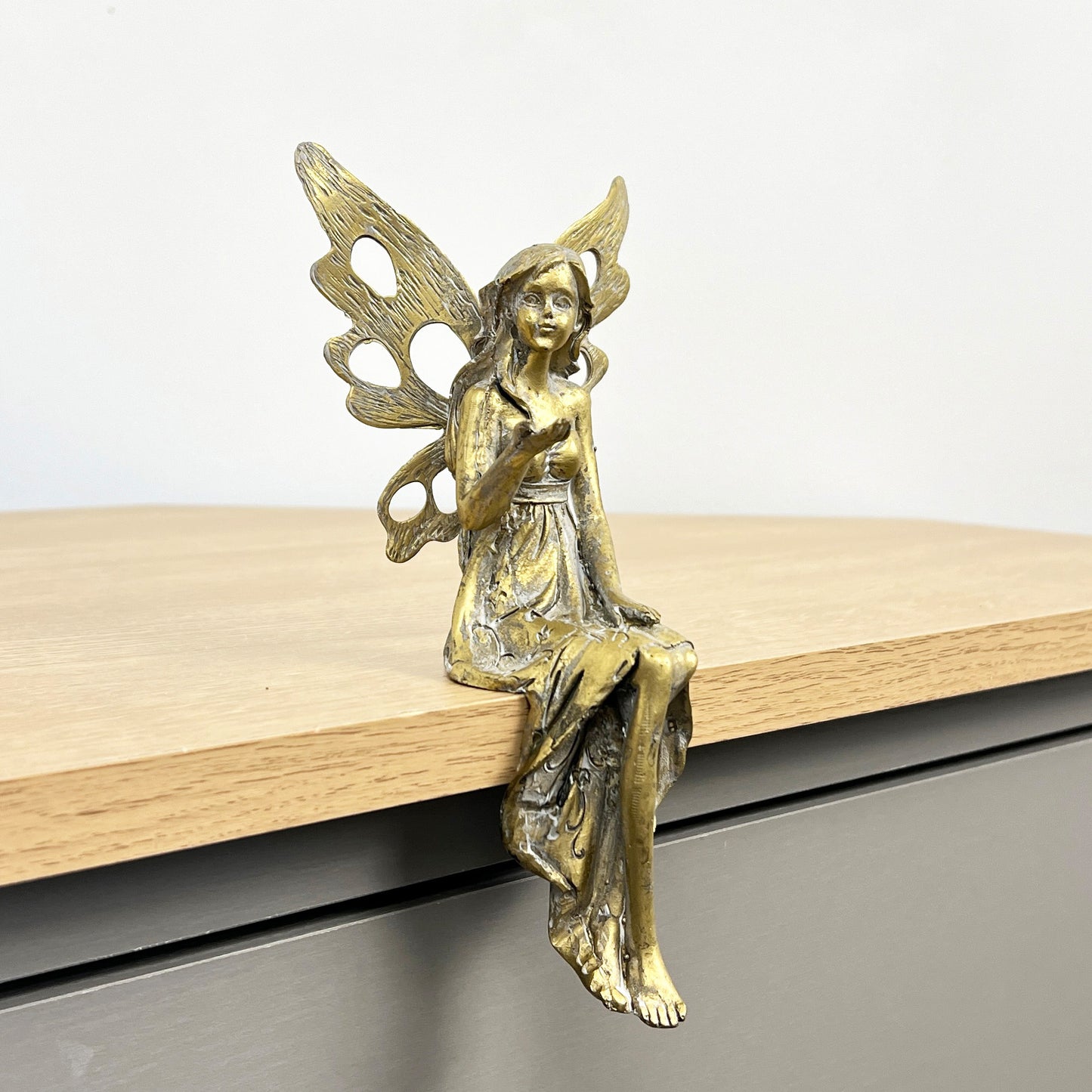 Shelf Sitting Fairy Ornament – Resin