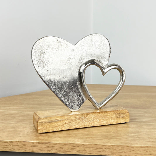 15.7cm Tall Metal Hearts on Wooden Stand Ornament