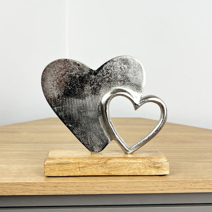 15.7cm Tall Metal Hearts on Wooden Stand Ornament