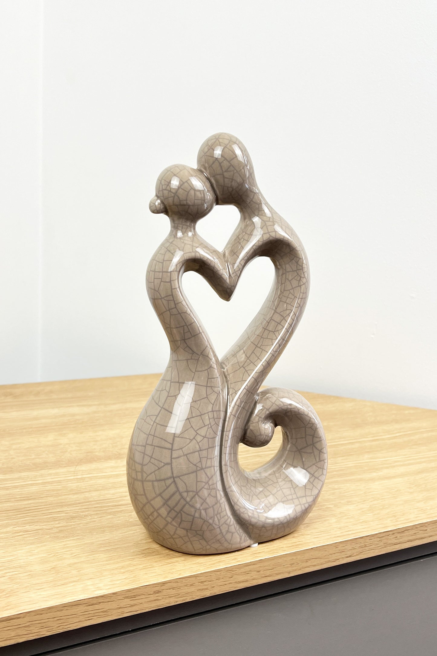 AbstractArtLoversSculpture-Taupe-Side1