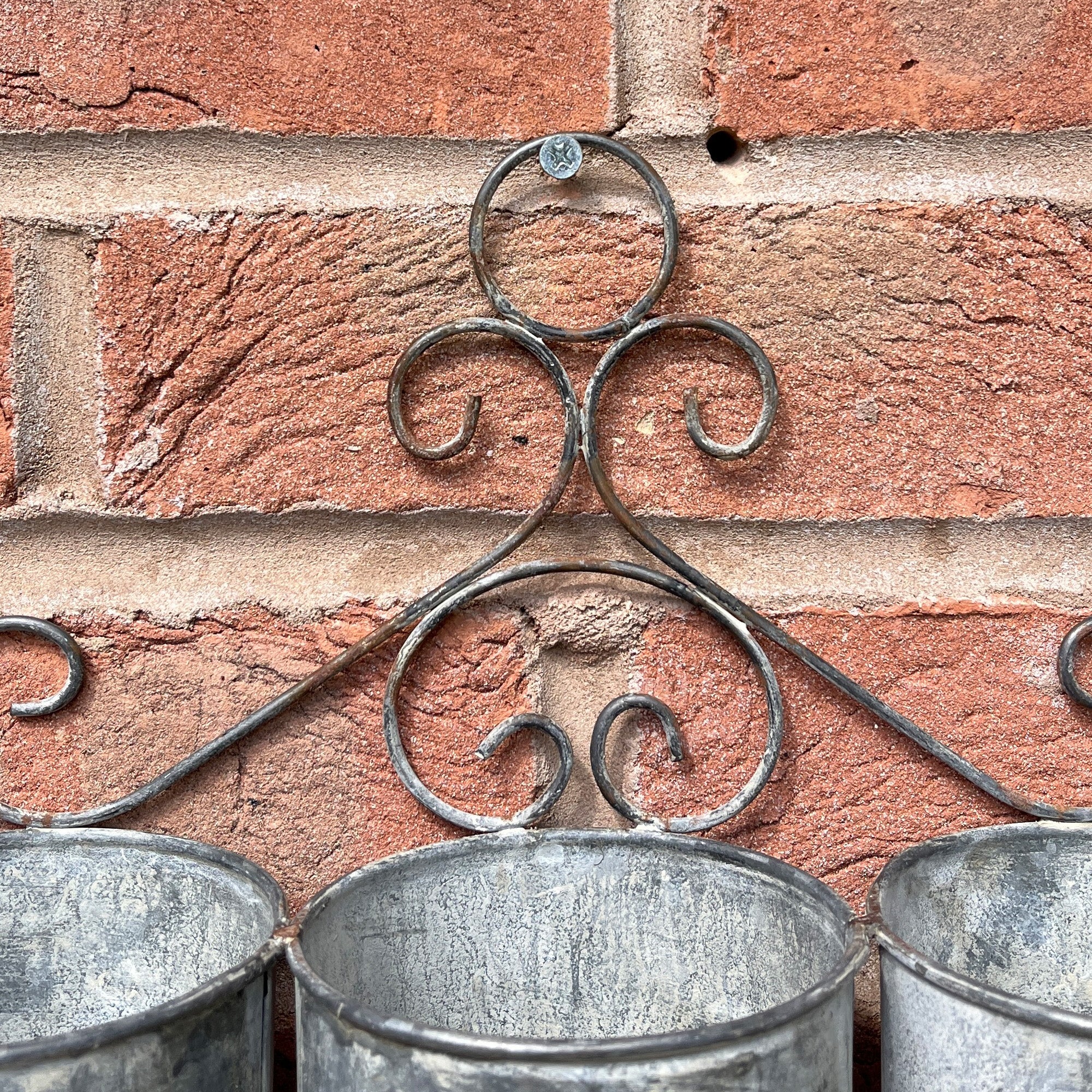 Vintage 3 Pot Wall Mounted Planter – Zinc