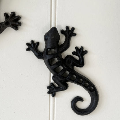 Wall Mounted Gecko - Cast Iron