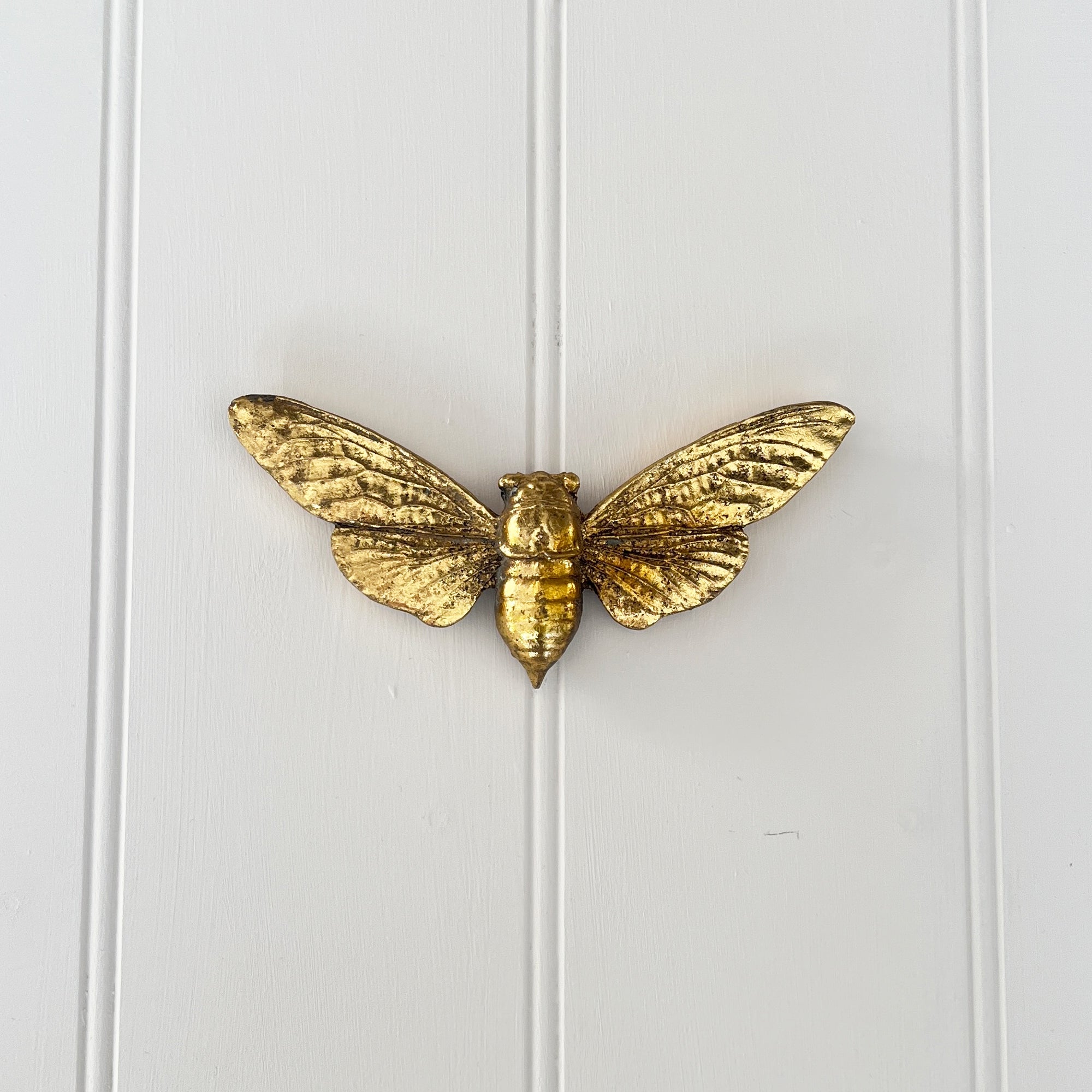 Rustic Wall Mounted Bee Decoration