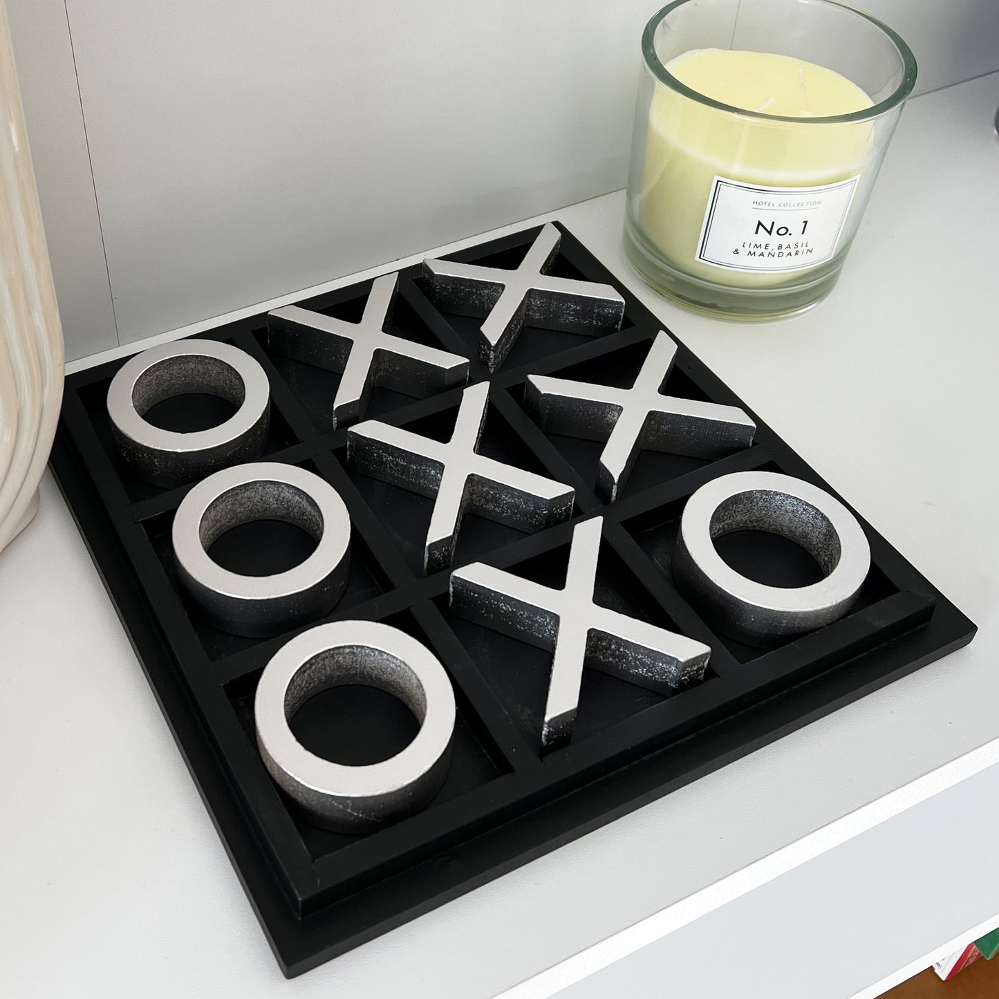 Tic Tac Toe / Noughts and Crosses Game