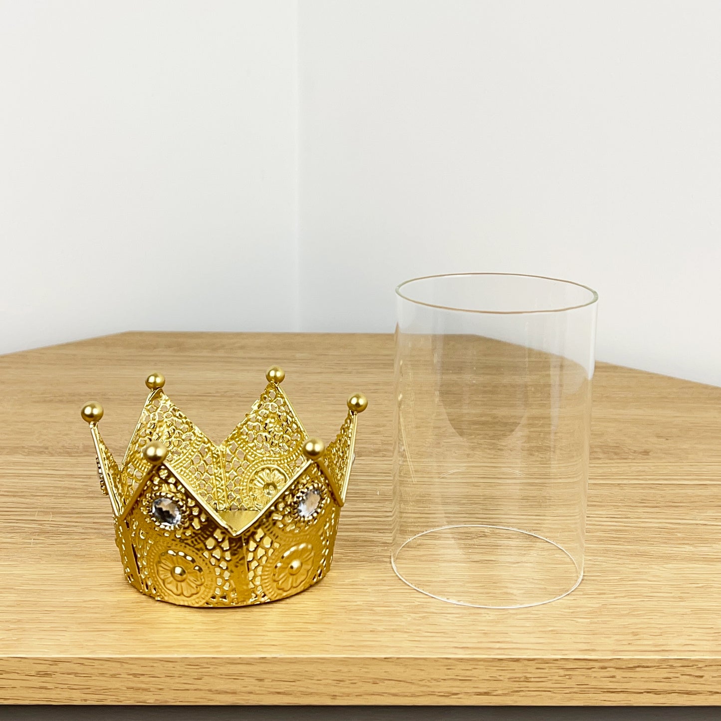 Gold Crown Tea Light Candle Holder