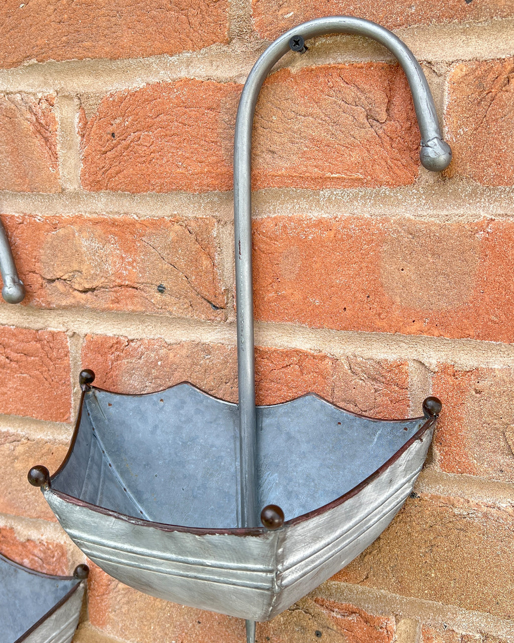Set of 3 Umbrella Garden Wall Planters