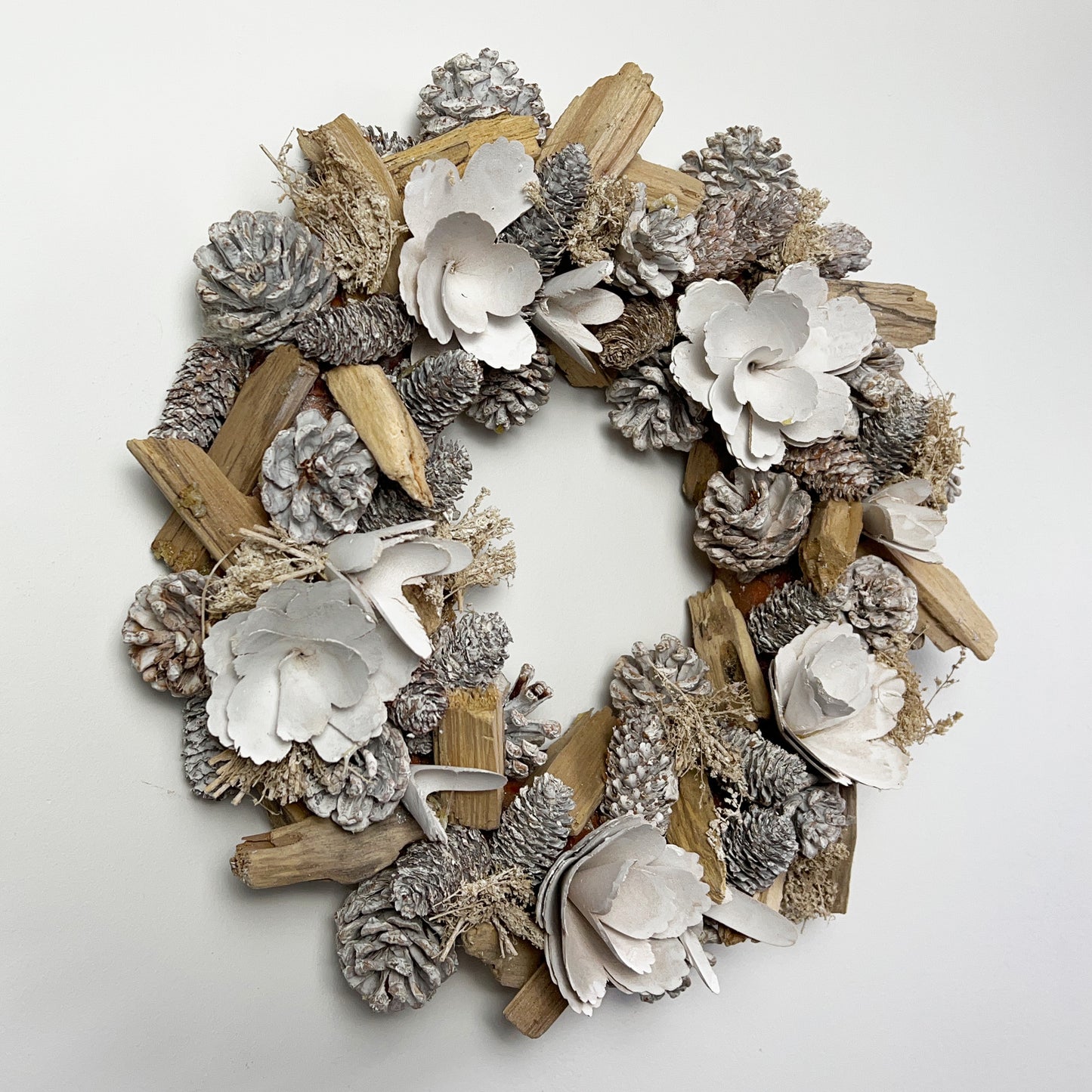 32cm Winter Frosted Wreath